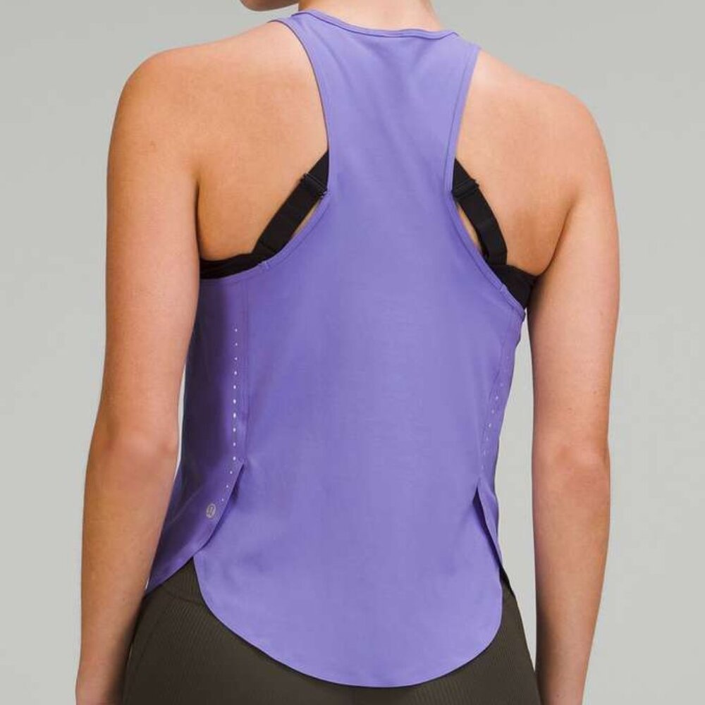 NWOT Lululemon Lightweight Stretch Tank Top, Size 8